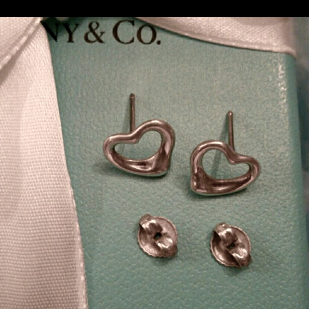 Tiffany & Co. E.Peretti Open Heart SS Earrings